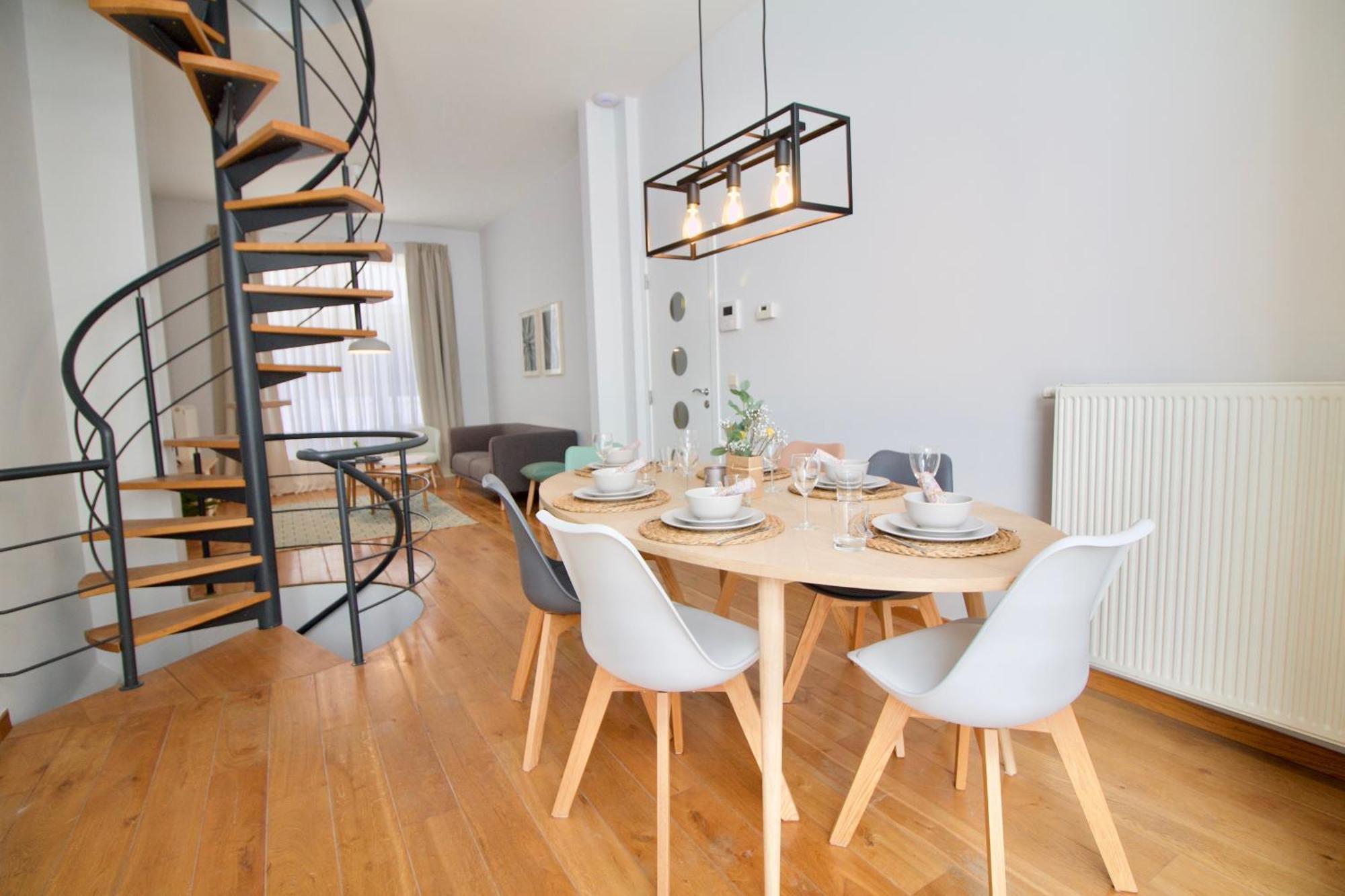 Heart Of Grand Place - Stunning 3Br Triplex บรัสเซลส์ ภายนอก รูปภาพ
