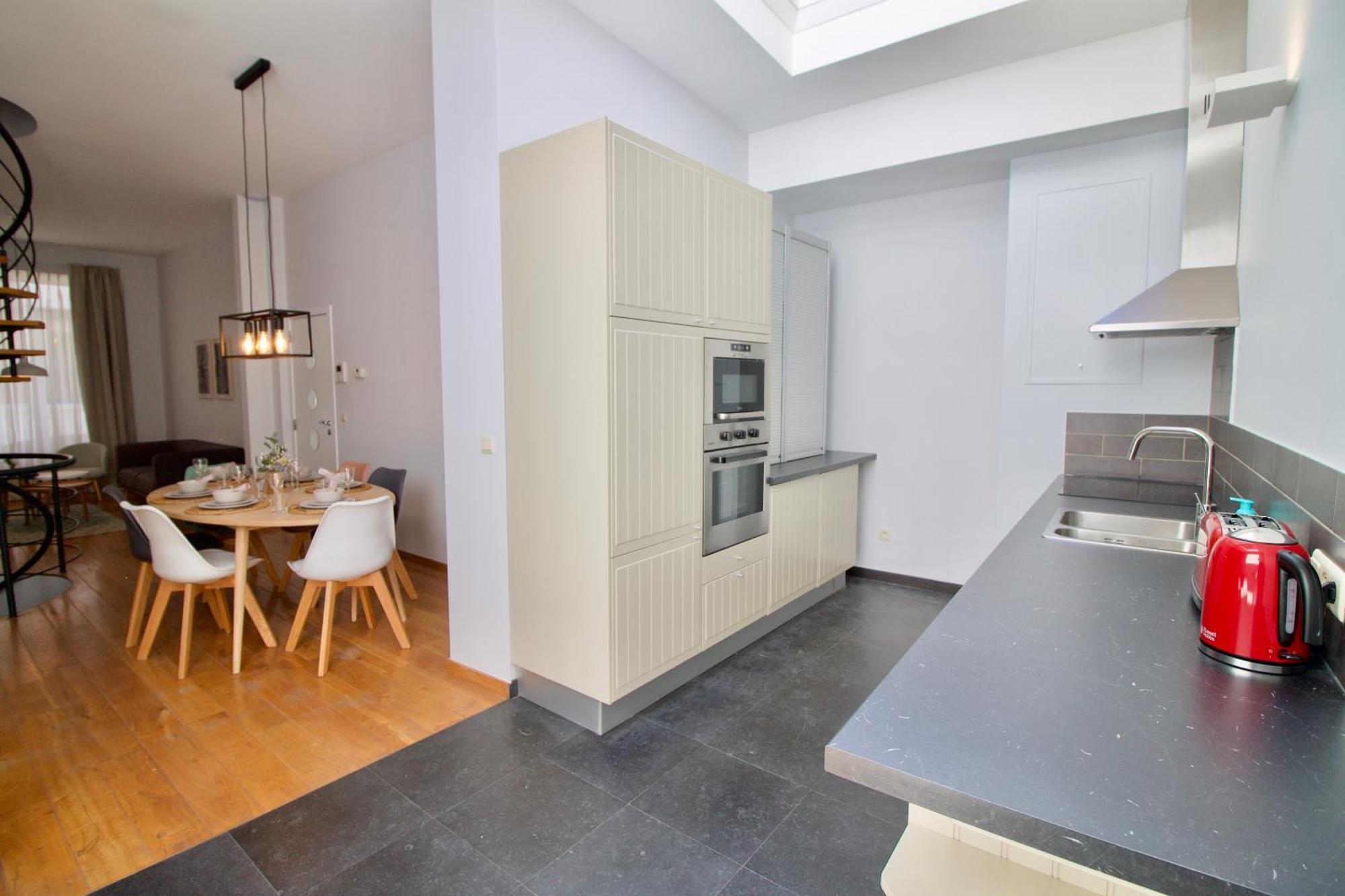 Heart Of Grand Place - Stunning 3Br Triplex บรัสเซลส์ ภายนอก รูปภาพ